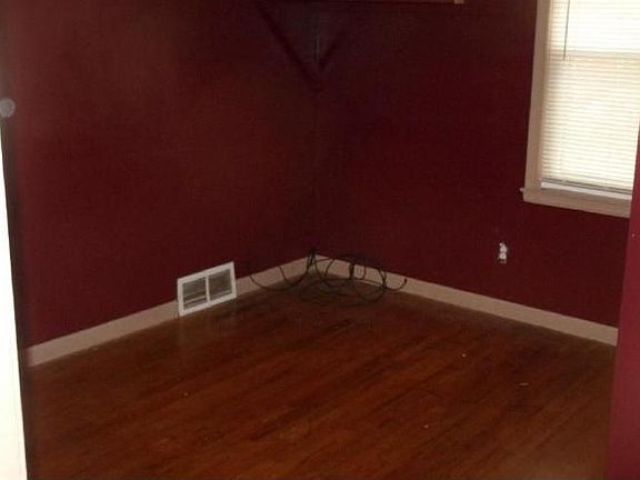 5th image of 1388 Progress Ave
