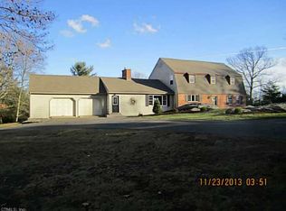 4 Eastview Dr, Collinsville, CT 06019