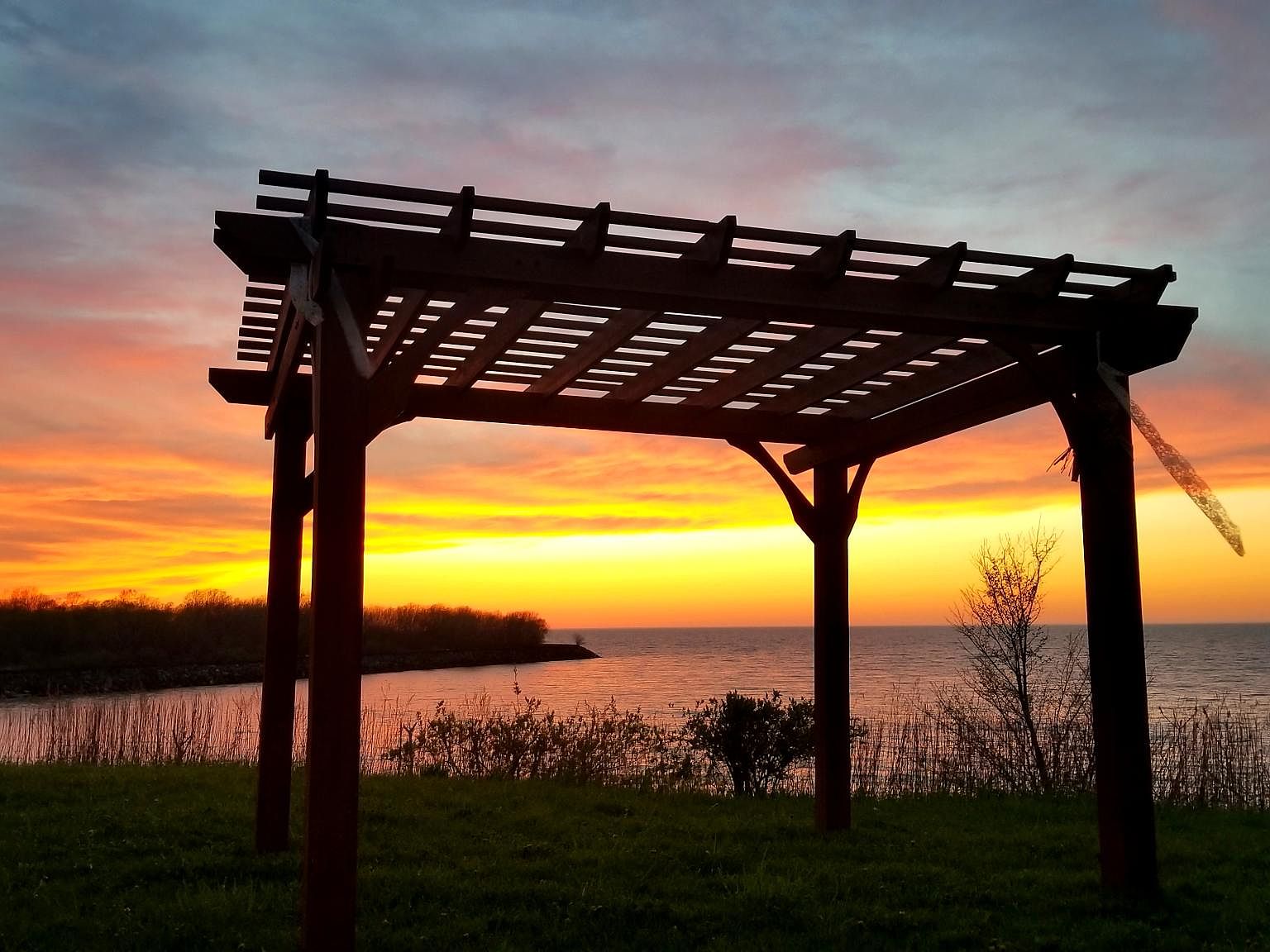 9511 Lake Shore Blvd, Bratenahl, OH 44108 Zillow