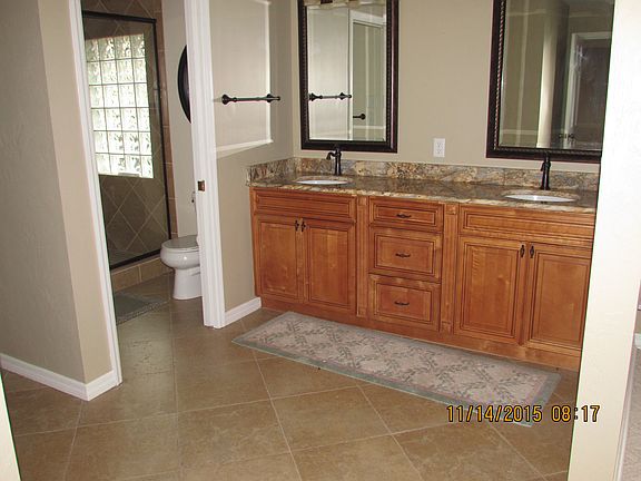 5th image of 36 Coventry Dr