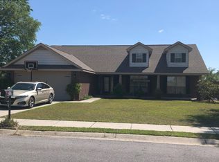 128 Saltmeadow Cir, Ocean Springs, MS 39564