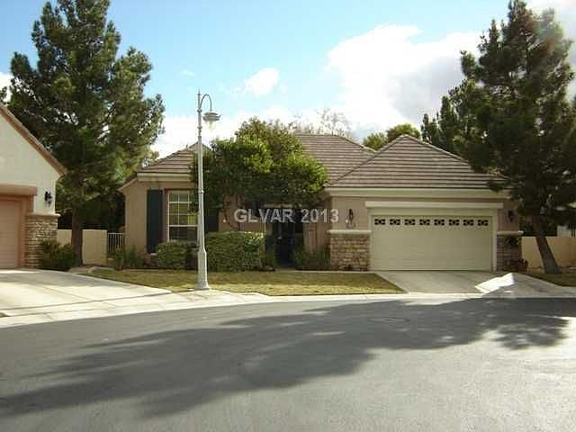 1st image of 909 Old Woostra Ct
