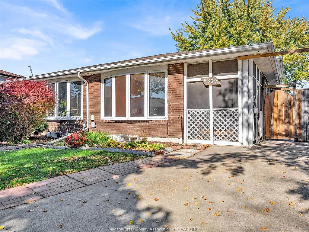 4 bed, $2,650 — Photo 3