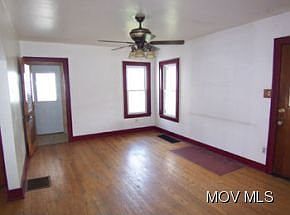 5th image of 1200 36th St