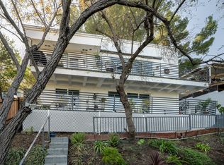 467 Canyon Vista Dr, Los Angeles, CA 90065
