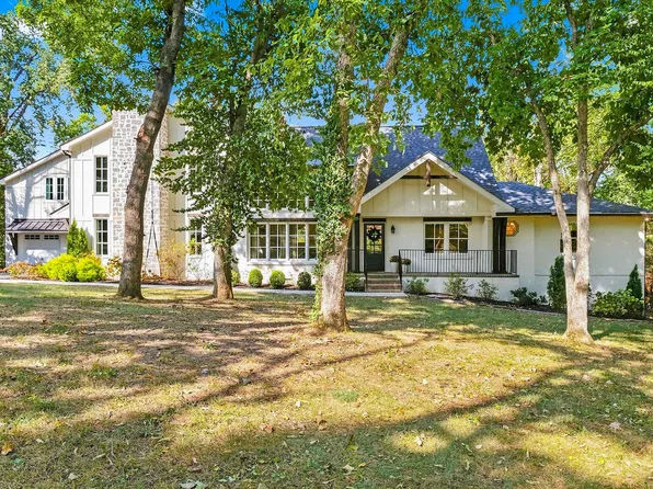 824 Belton Dr, Nashville, TN 37205