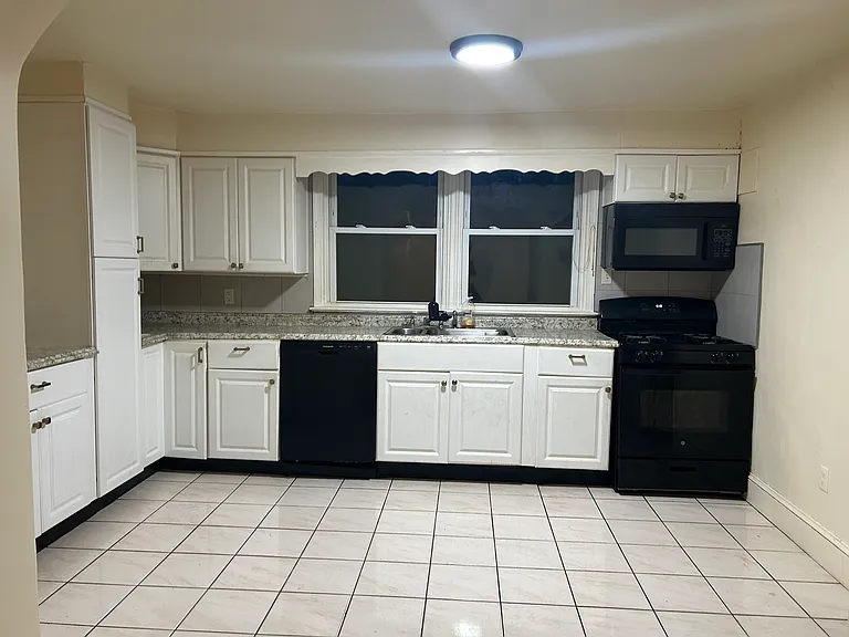15 Minor Ave #1 — Photo 13