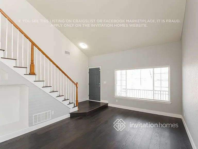 4820 Flanders Way — Photo 2