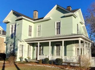 109 N Greene St, Snow Hill, NC 28580