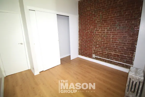 Rented by Mason Group LLC | media 8