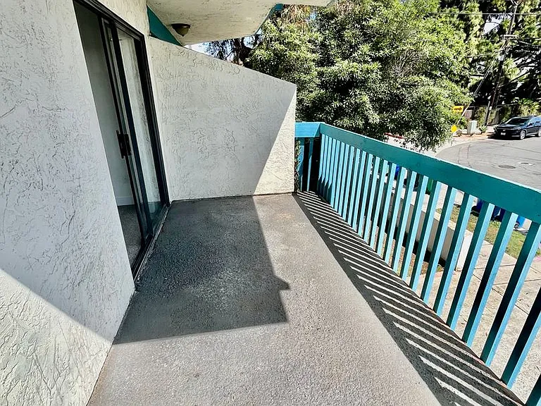 1505 Alvarado St — Photo 13