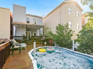 98 Hague St, Jersey City, NJ 07307