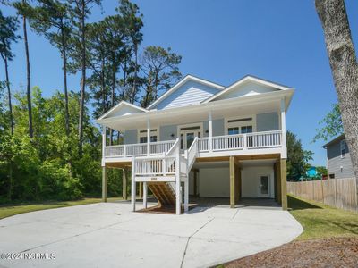 335 NE 41st Street, Oak Island, NC, 28465