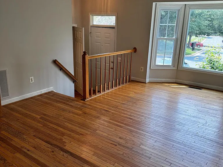3706 Farmland Dr — Photo 4