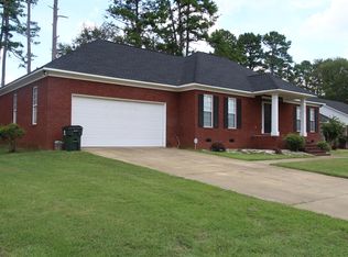2304 Heathridge Ct, Albany, GA 31721