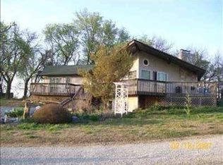 10800 Meriden Rd, Meriden, KS 66512