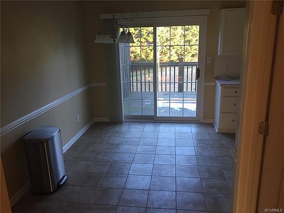 5th image of 154 Mulberry Cir #154
