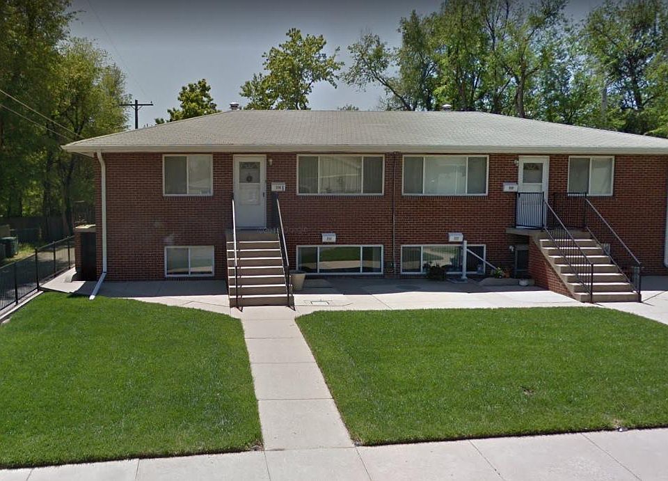 716 21st Street in the upper left apartment.