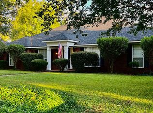 2216 E Alberson Dr, Albany, GA 31721