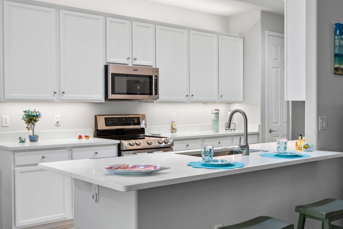 New Over & Under Cabinet Lighting