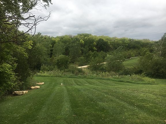 3rd image of 1659 Westview Dr