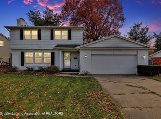 3501 Colchester Rd, Lansing, MI 48906