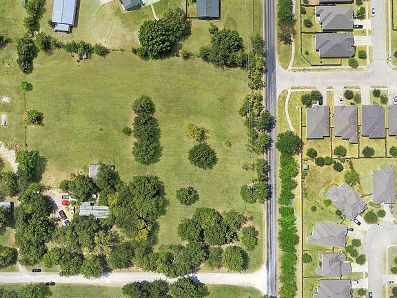 5th image of 2301 Taylor Blvd
