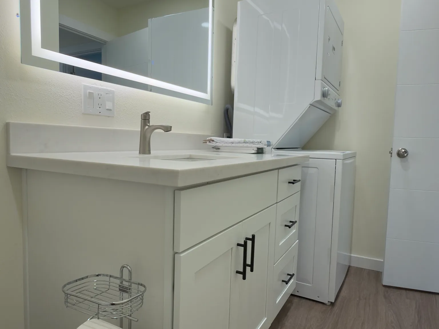 1 bed, 500 sqft, $2,250 — Photo 4