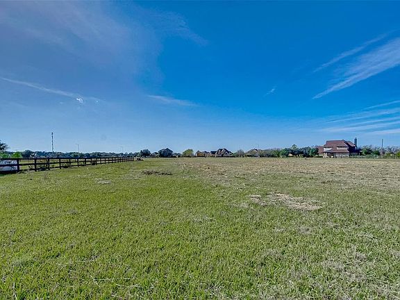 5th image of 6619 Lake Point Cir