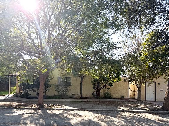 2nd image of 405 Balsam Ave #6