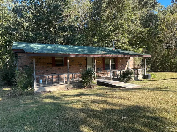 68 Eddington Rd, Pontotoc, MS 38863