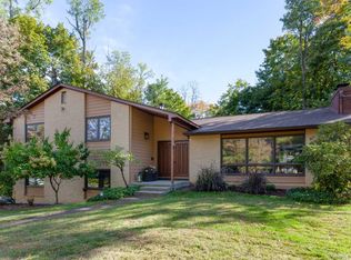 14 Old English Way, Wappingers Falls, NY 12590