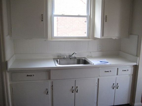 4th image of 11335 Marlowe St