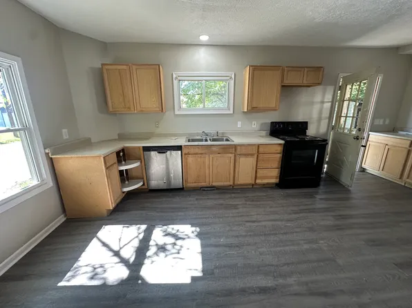 1721 Hammond Ave SW, Canton, OH 44706