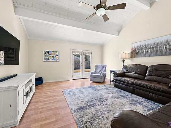 4th image of 2491 Saint John Pl