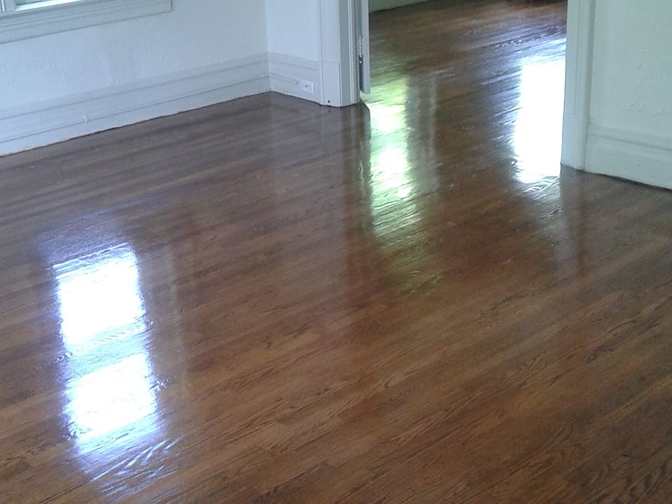 living room to dining room