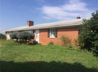 2982 Rockfish Rd, Crimora, VA 24431