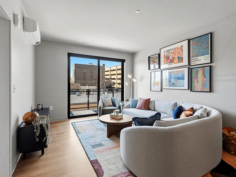 Polaris Living Space