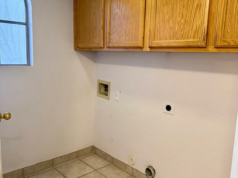 1273 W Swan Ct — Photo 30
