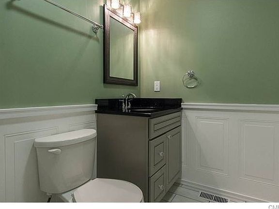 3rd image of 41 Fairfield Ave #1A
