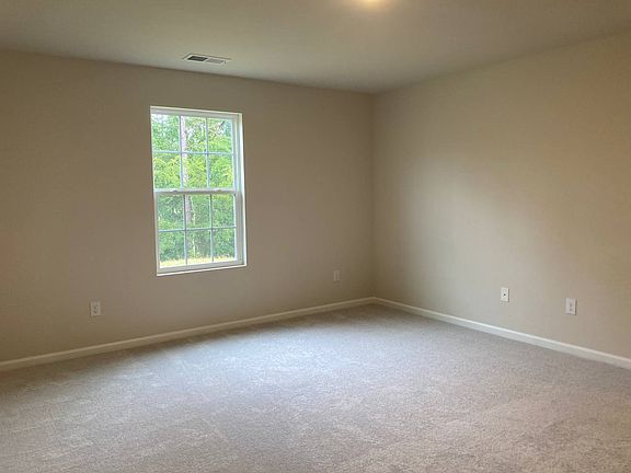 4th image of 10155 Chatham Run Ln