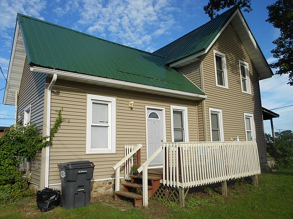2nd image of 108 E Exchange St