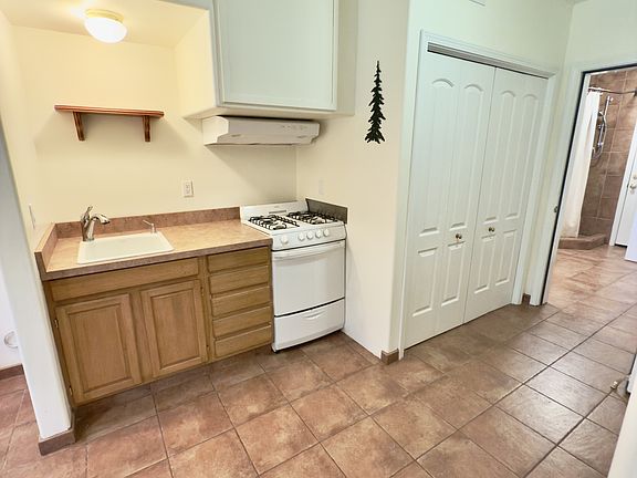 5th image of 11992 Willow Valley Rd