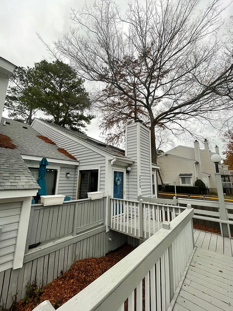 Building Photo - 2429 Loran Ct