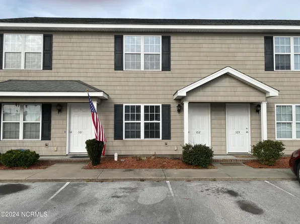 2202 Mayberry Loop Rd Unit 102, Morehead City, NC 28557
