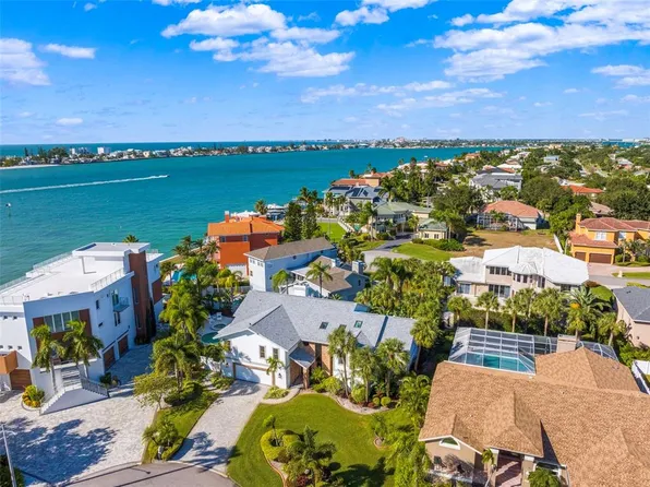 723 Pinta Dr, Tierra Verde, FL 33715