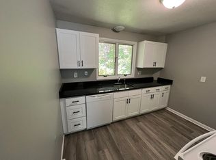 154 Amherst Rd #2, Belchertown, MA 01007