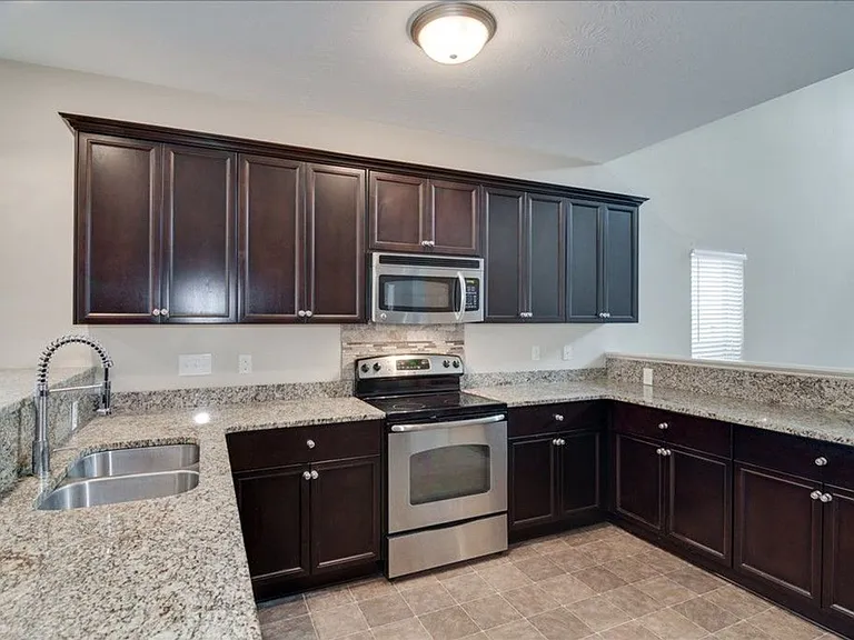 763 Chinaberry Ct — Photo 23