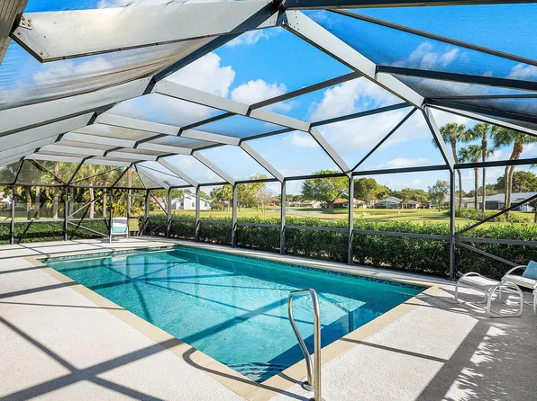 5722 Willow Creek Lane, Delray Beach, FL 33484
