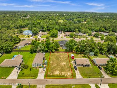 243 Bay Oaks Dr, Bay Saint Louis, MS, 39520